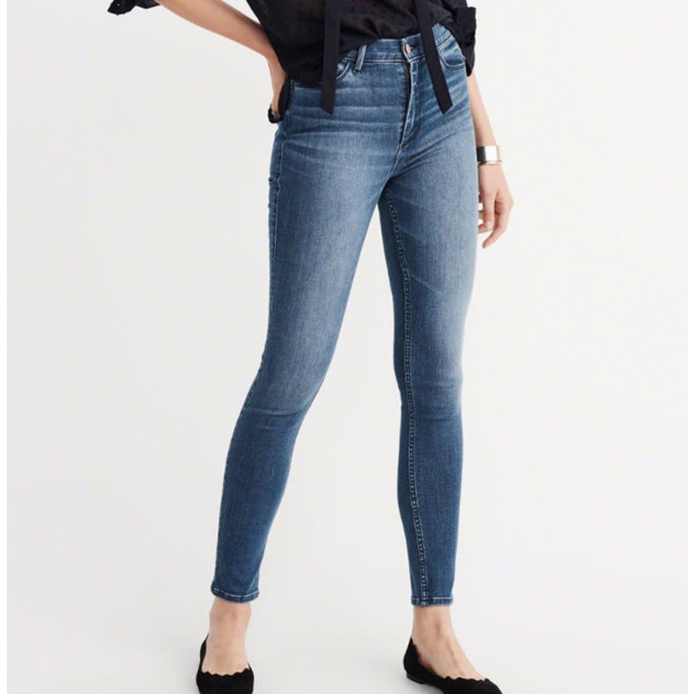 ABERCROMBIE Erin Skinny Jeans Size 6